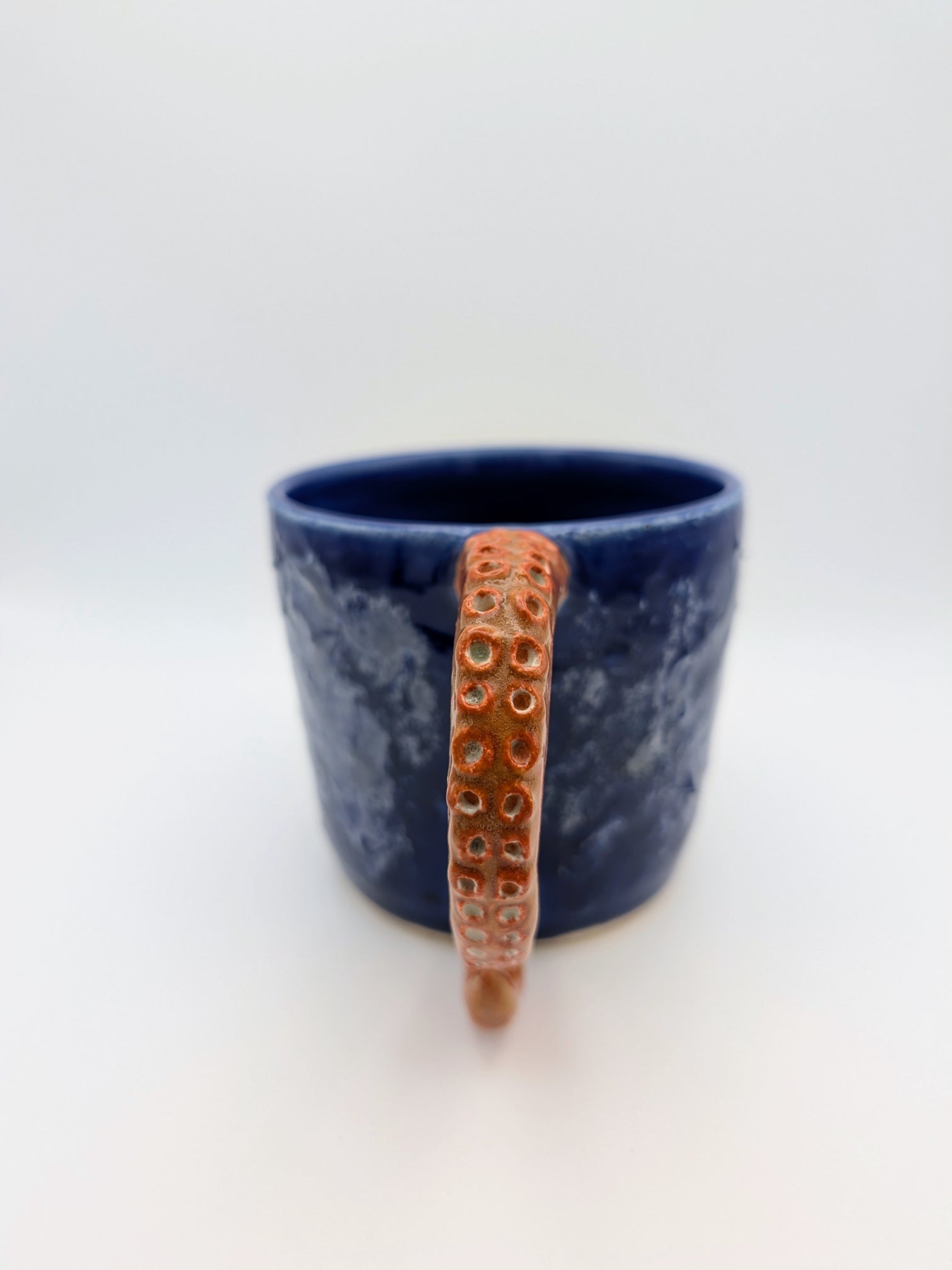 Oversized textured tentacle mug