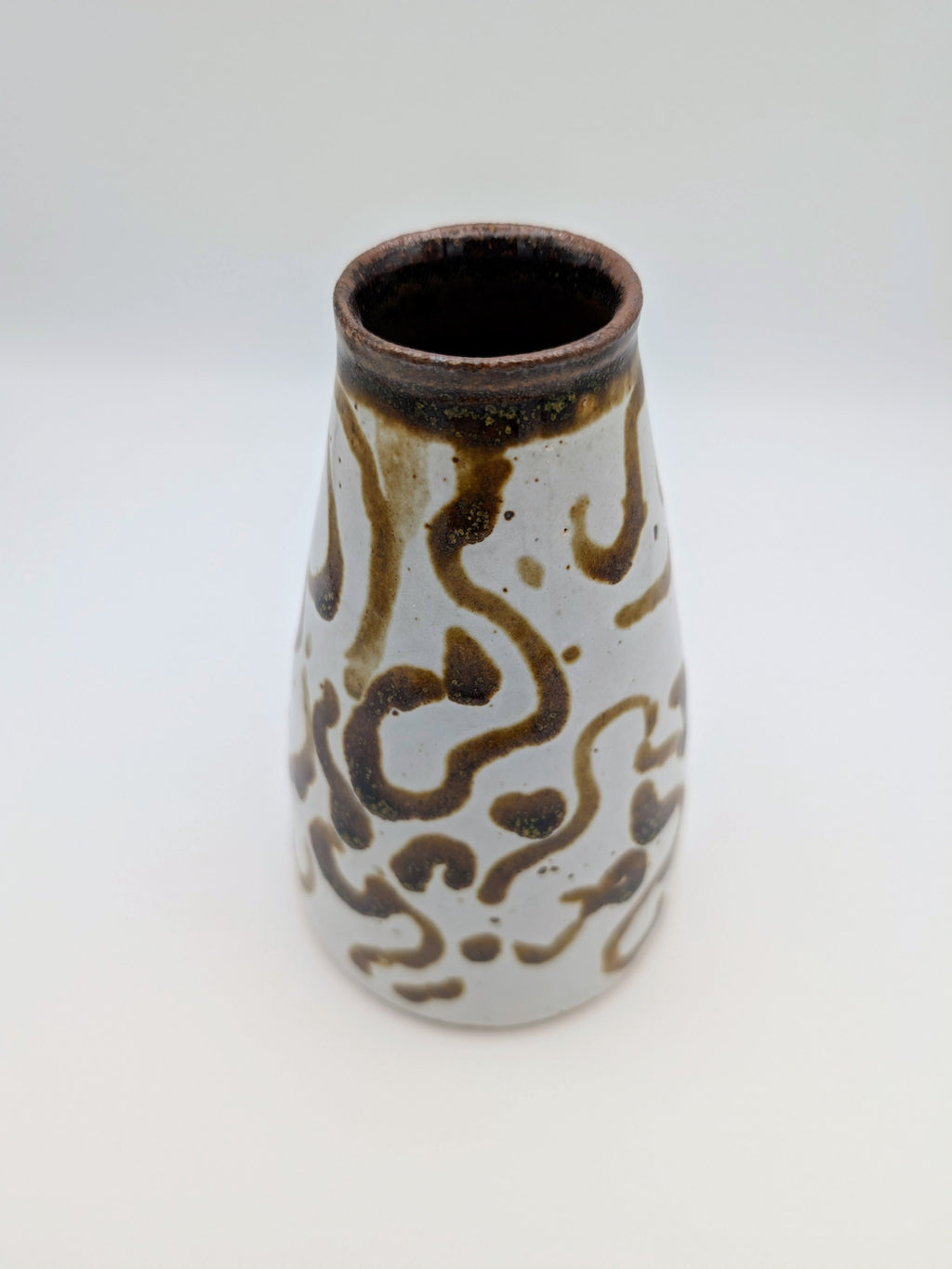 Small tapered vase - copper-brown strands on white glaze
